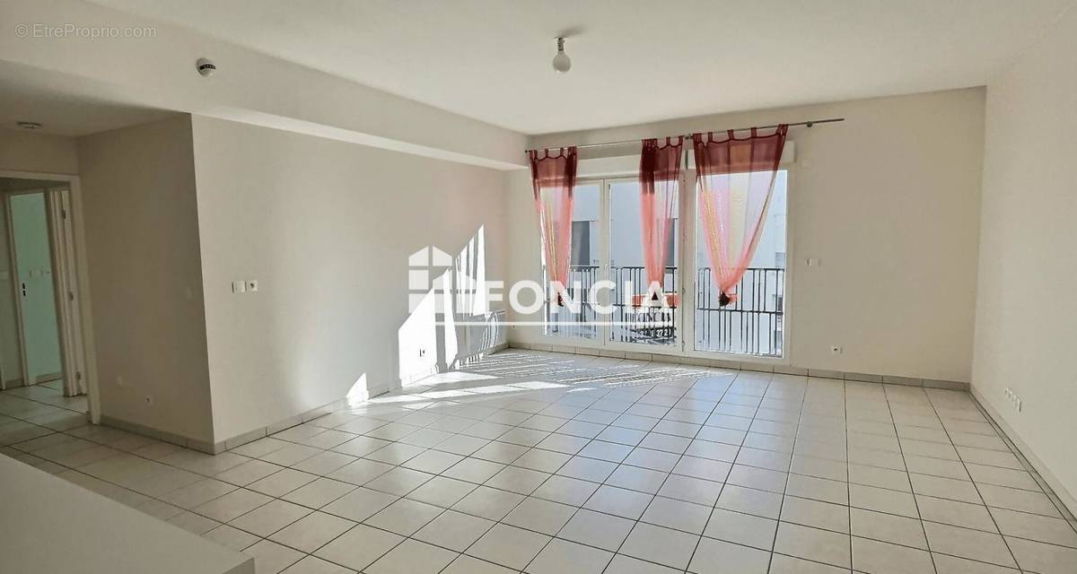 Appartement à LYON-7E