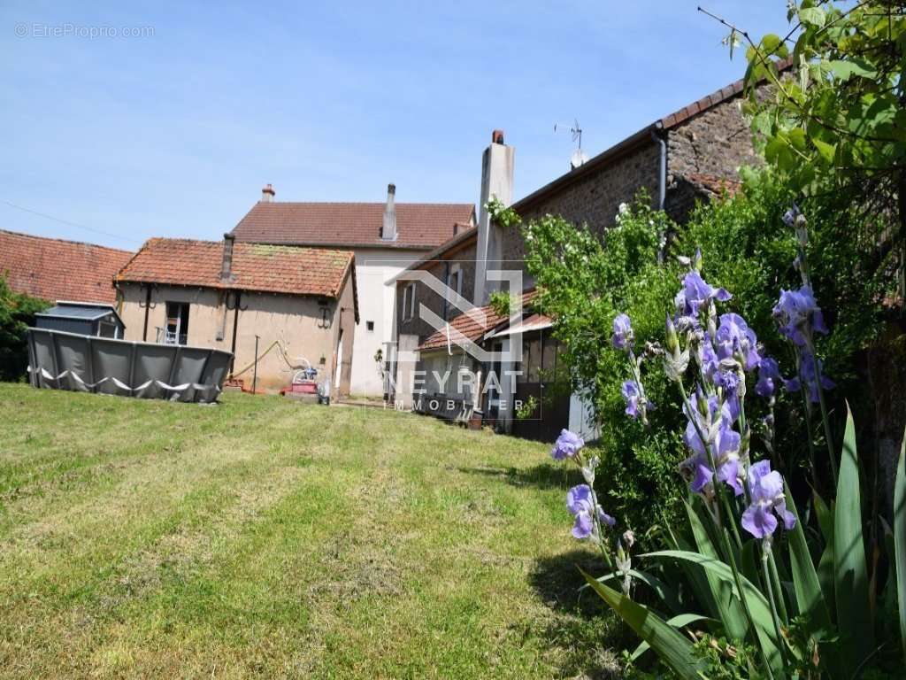 Maison à ARNAY-LE-DUC