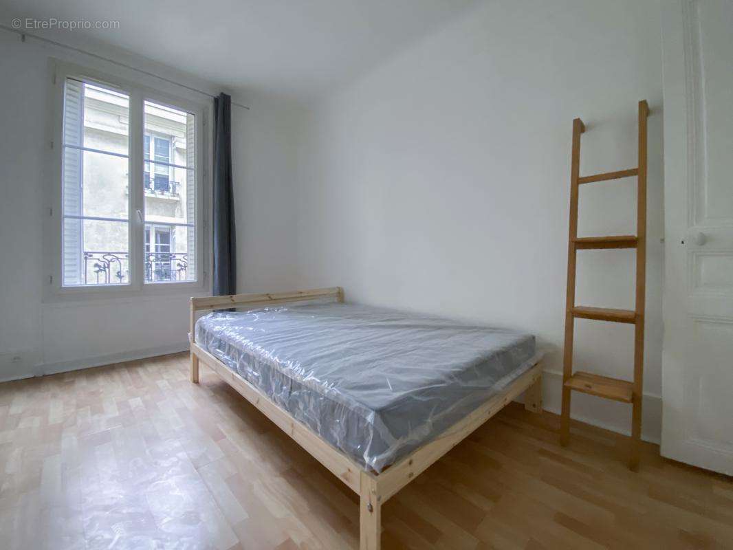 Appartement à ISSY-LES-MOULINEAUX