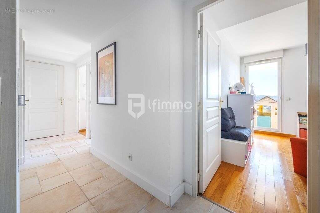 Appartement à MARSEILLE-12E