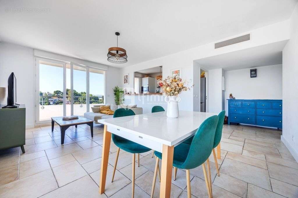 Appartement à MARSEILLE-12E