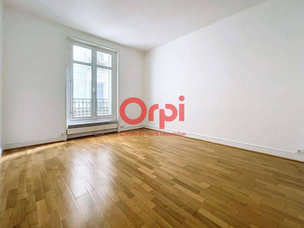 Appartement à PARIS-5E