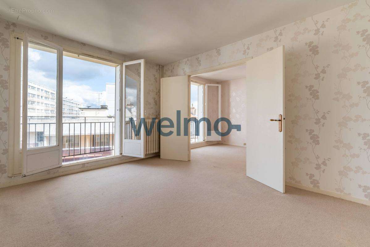 Appartement à PARIS-15E