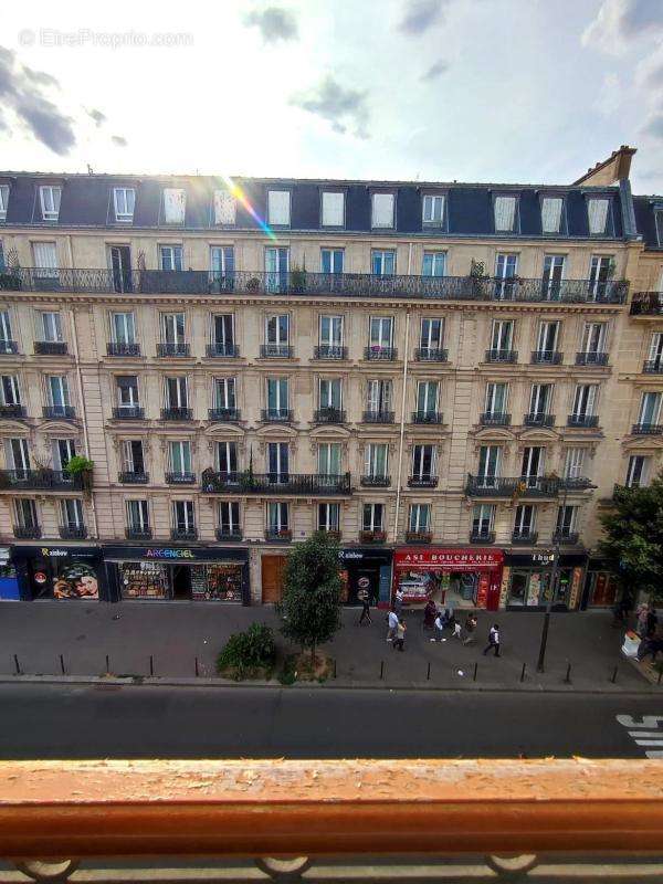 Appartement à PARIS-10E