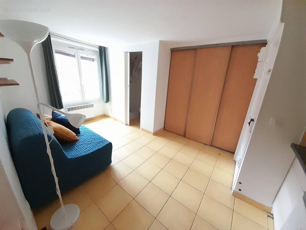 Appartement à PARIS-19E