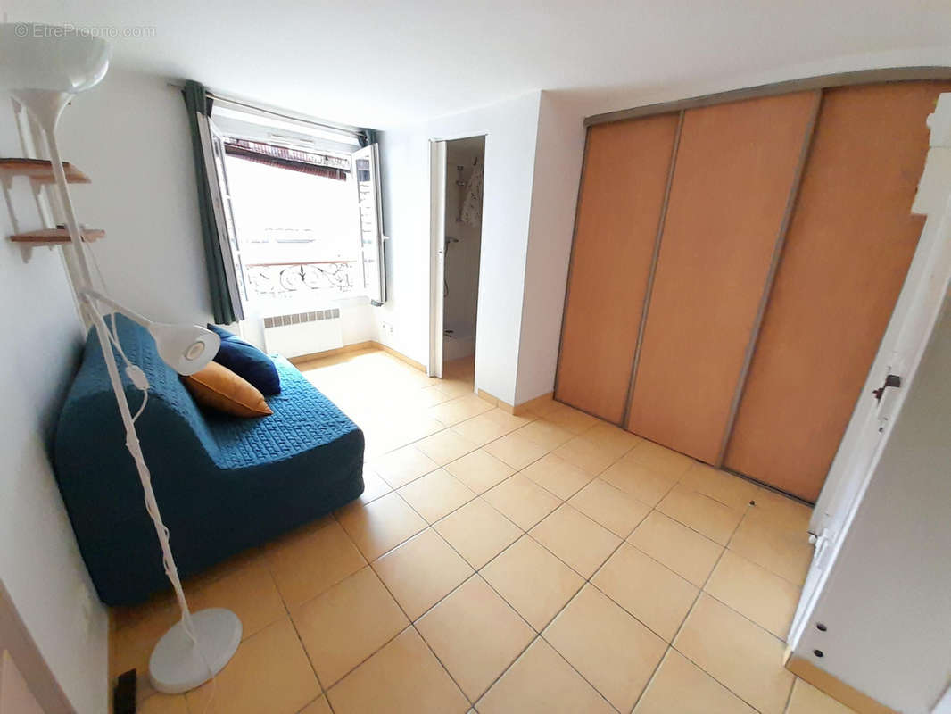 Appartement à PARIS-19E