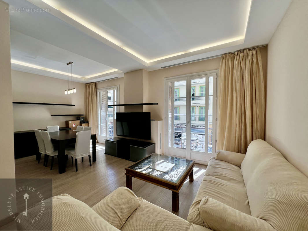 Appartement à NICE