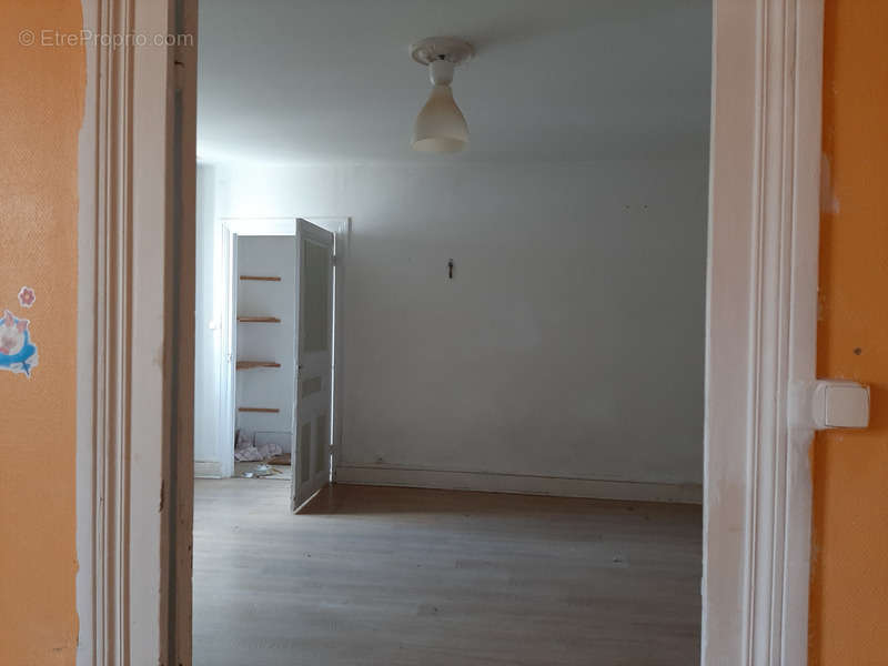 Appartement à GUEUGNON