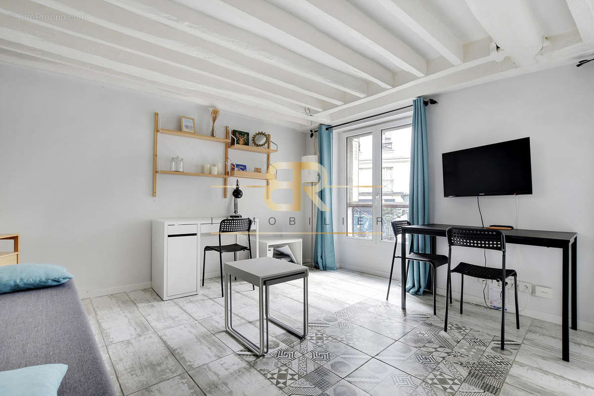 Appartement à PARIS-11E