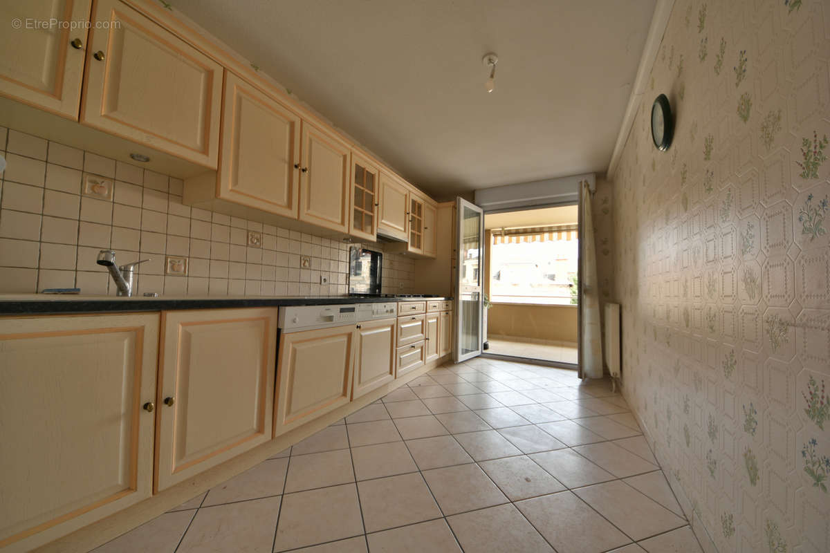 Appartement à BRIVE-LA-GAILLARDE