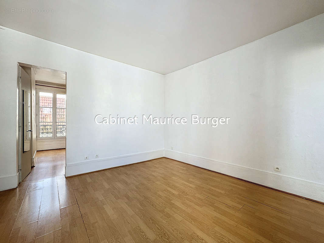 Appartement à PARIS-11E