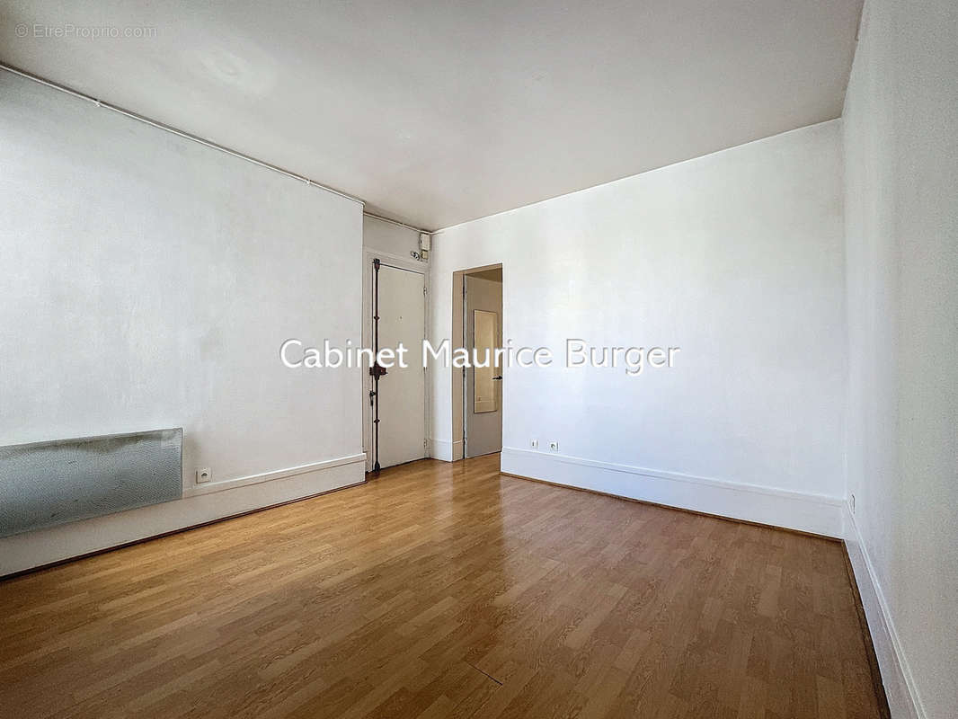 Appartement à PARIS-11E