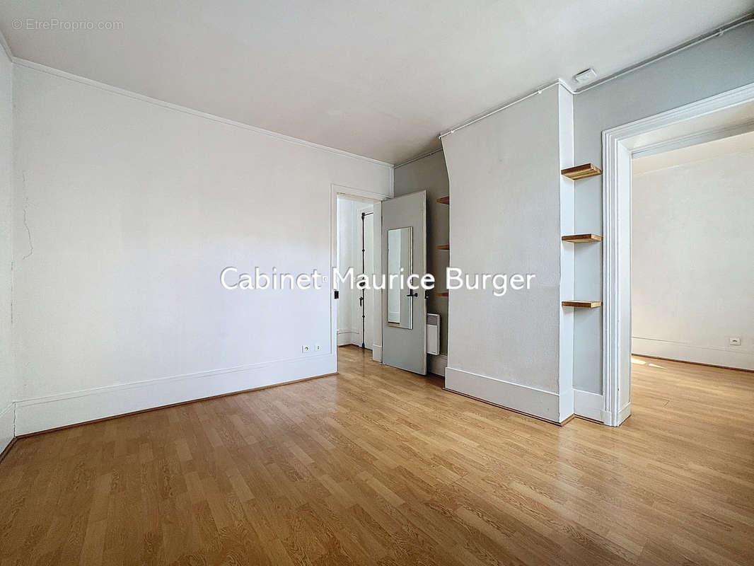 Appartement à PARIS-11E