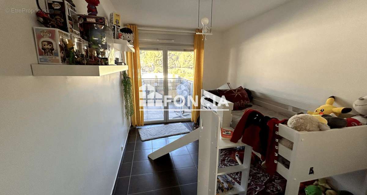 Appartement à CUERS