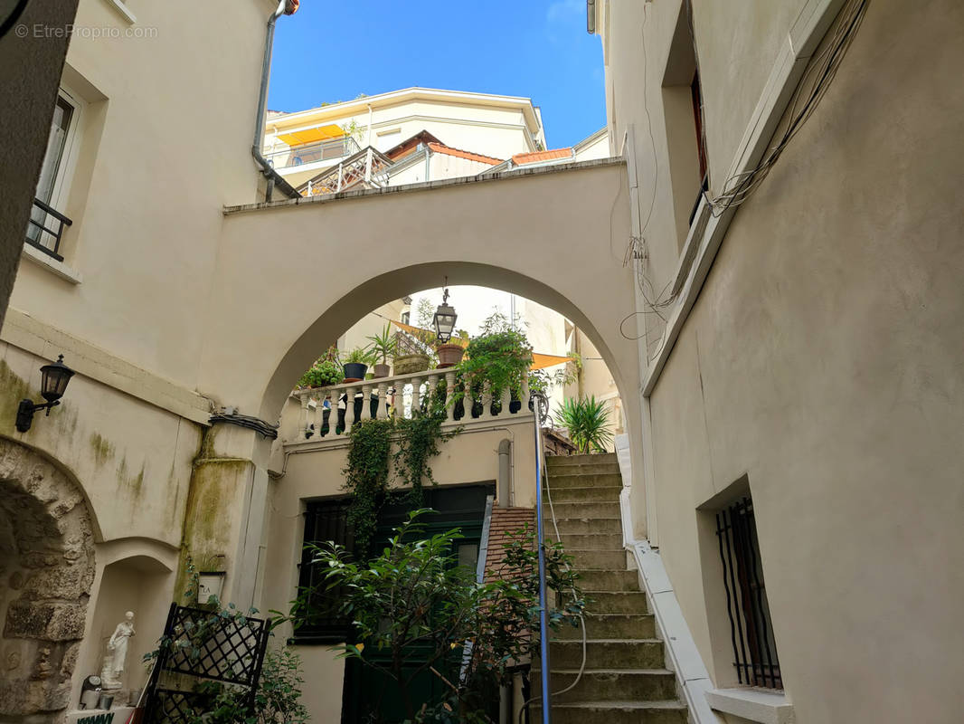 Appartement à SEVRES