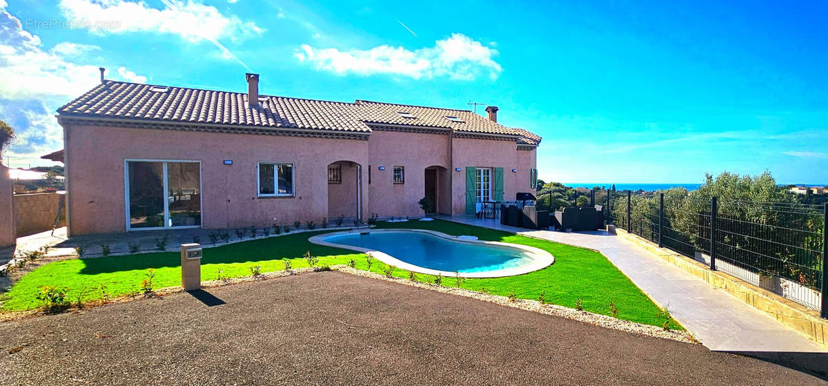 Maison à CAGNES-SUR-MER