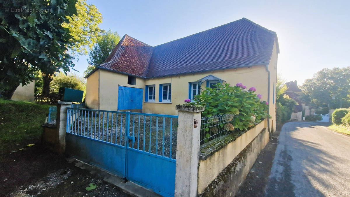 Maison à CLERMONT-D&#039;EXCIDEUIL