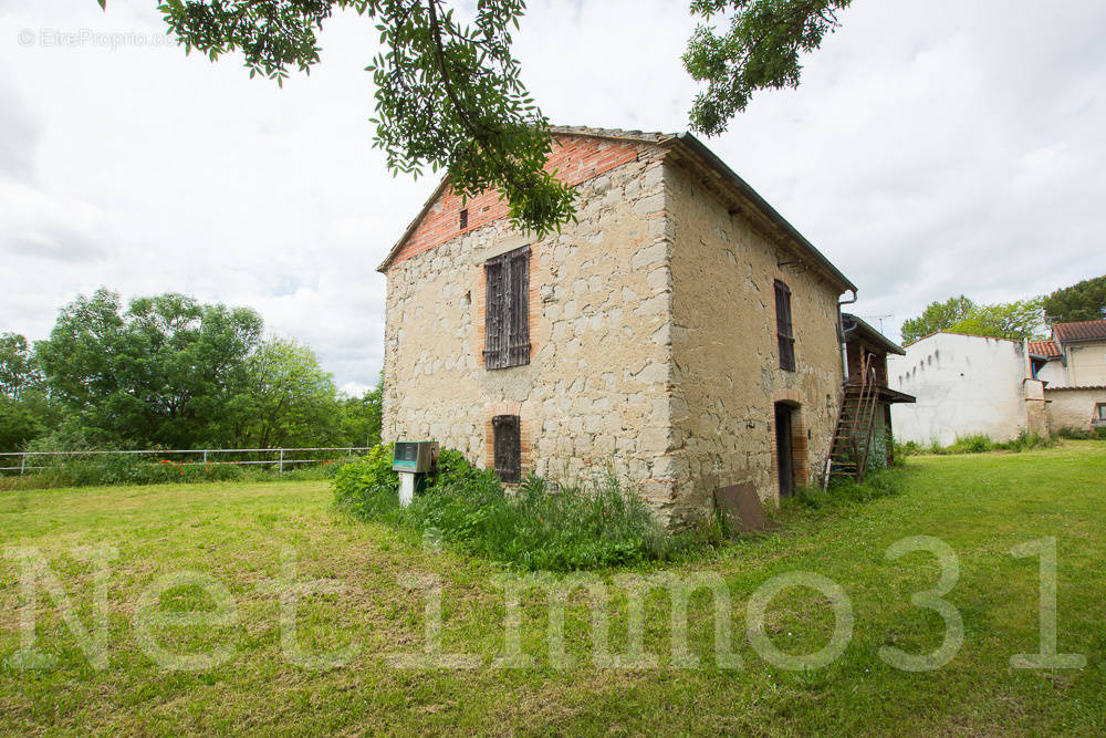 Maison à PUYLAURENS