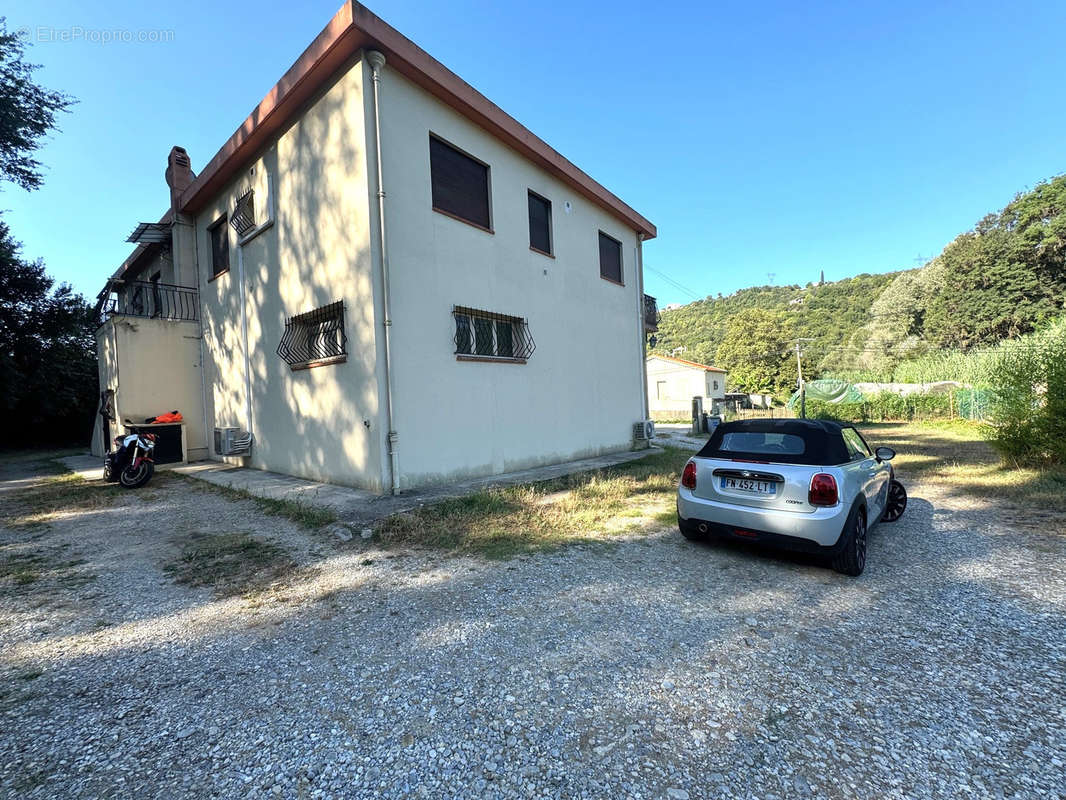 Maison à CAGNES-SUR-MER