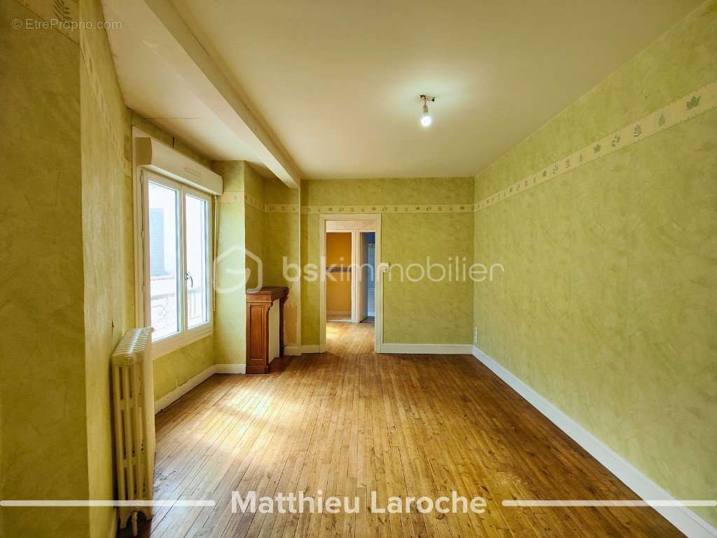 Appartement à CHABANAIS