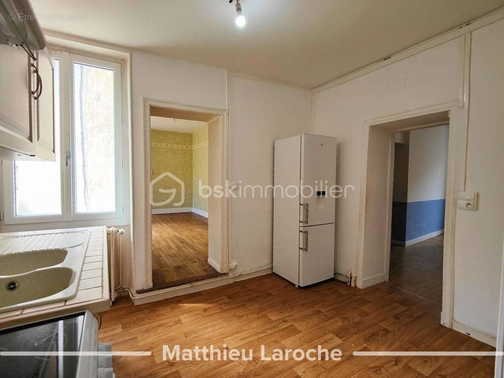 Appartement à CHABANAIS