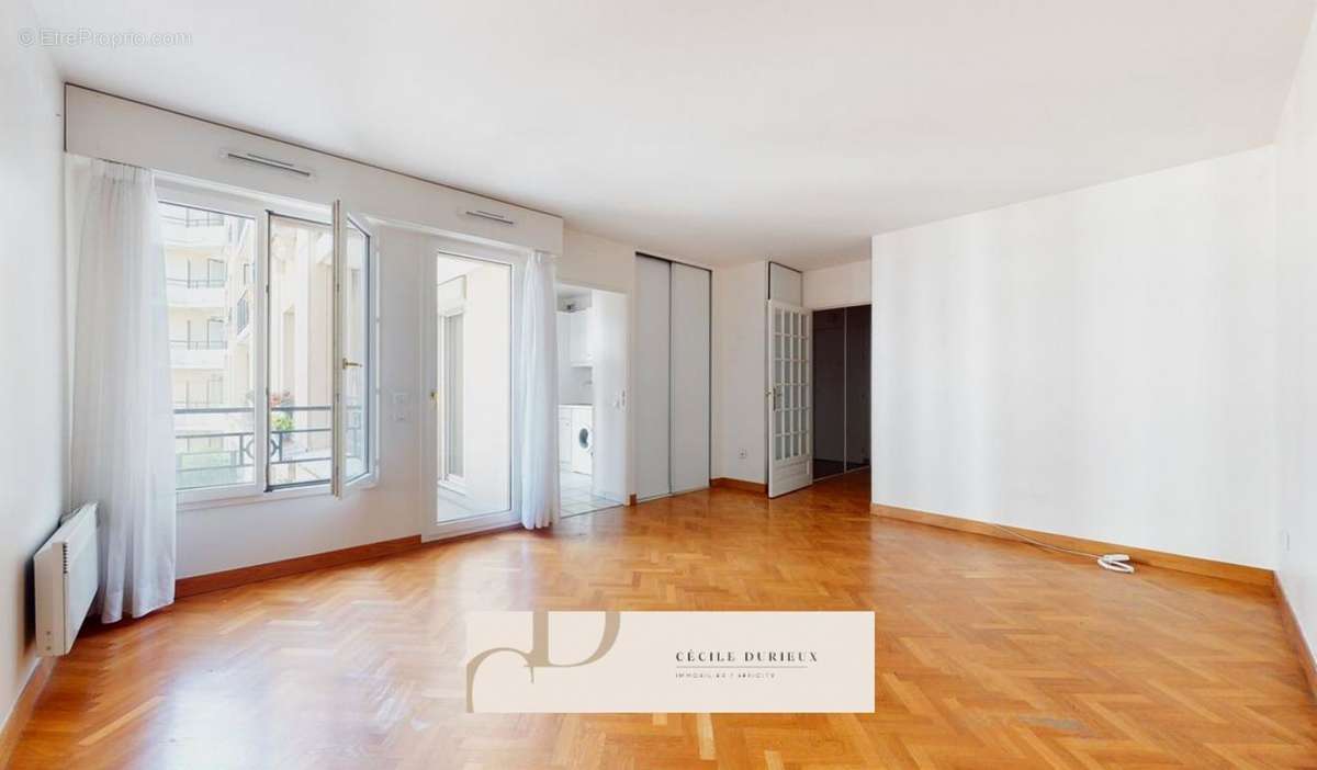 Appartement à ISSY-LES-MOULINEAUX