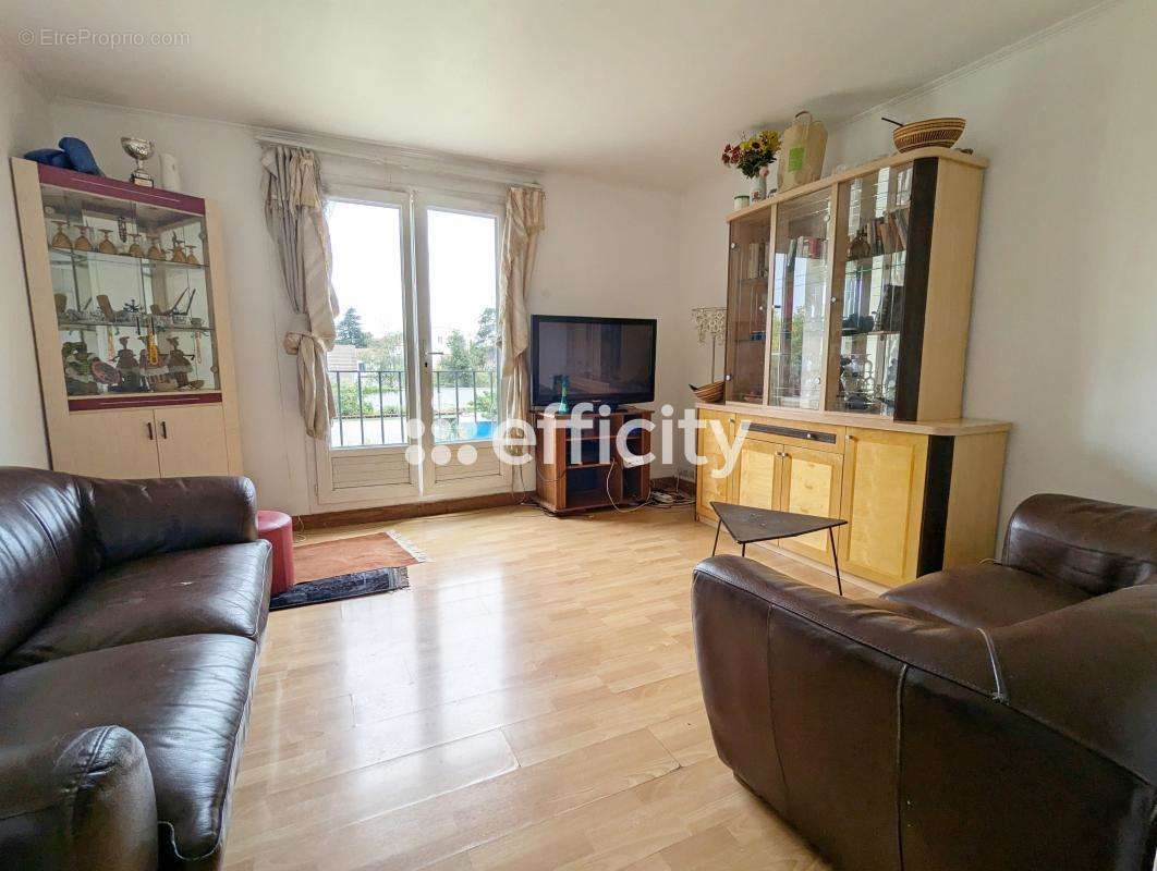 Appartement à RUEIL-MALMAISON