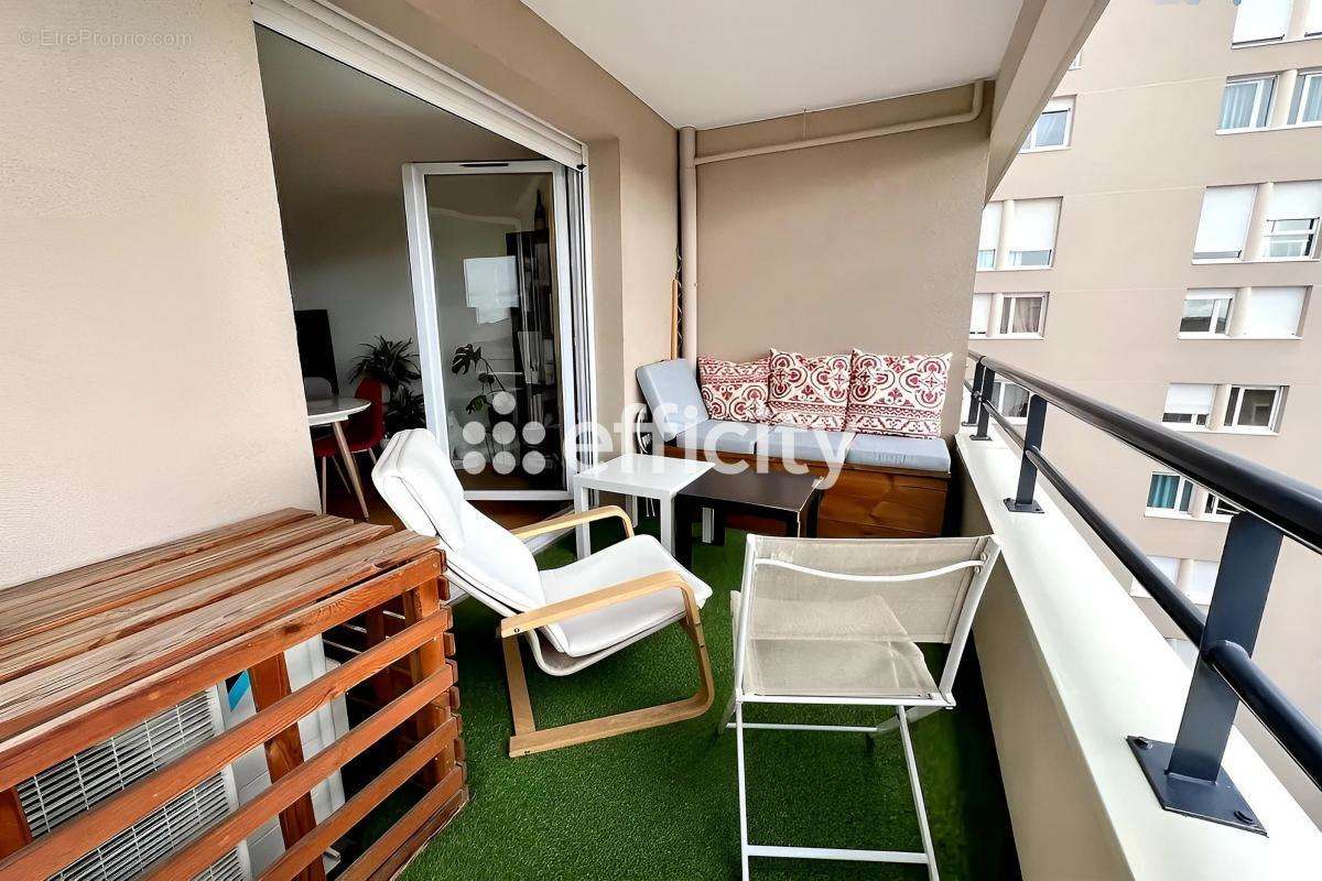 Appartement à VILLEURBANNE