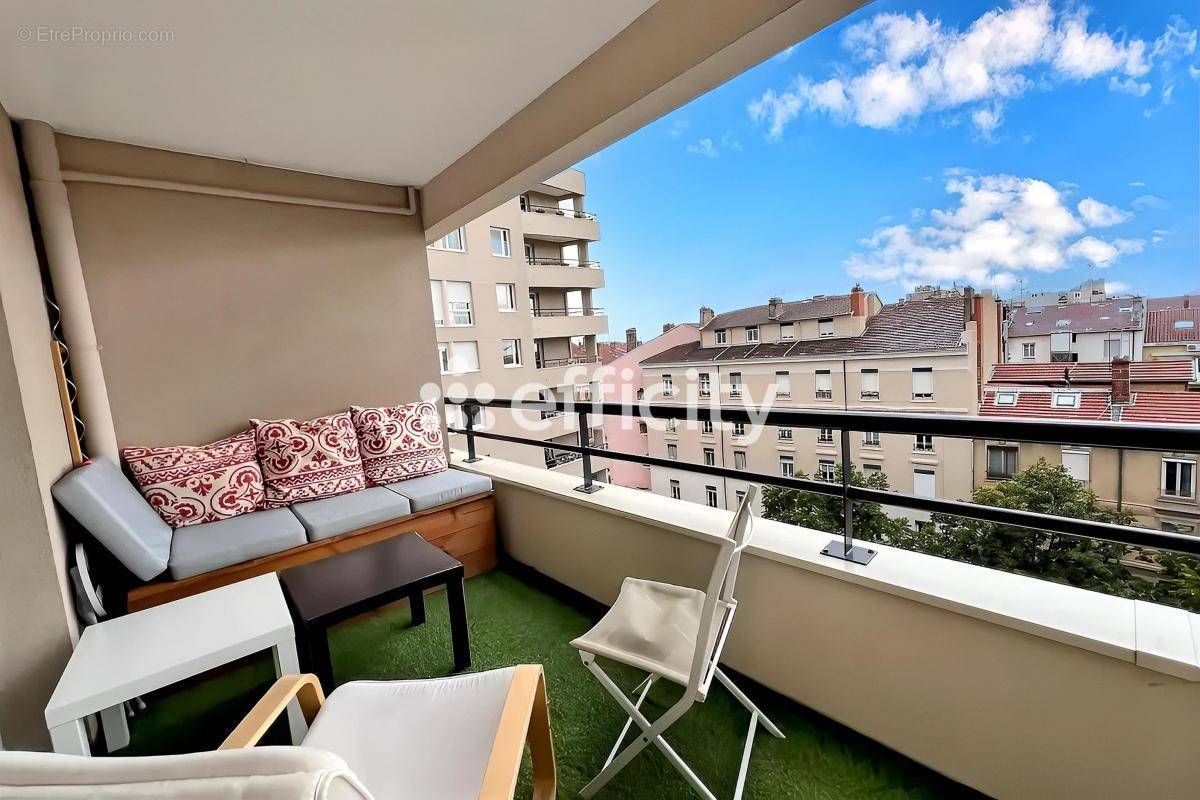 Appartement à VILLEURBANNE