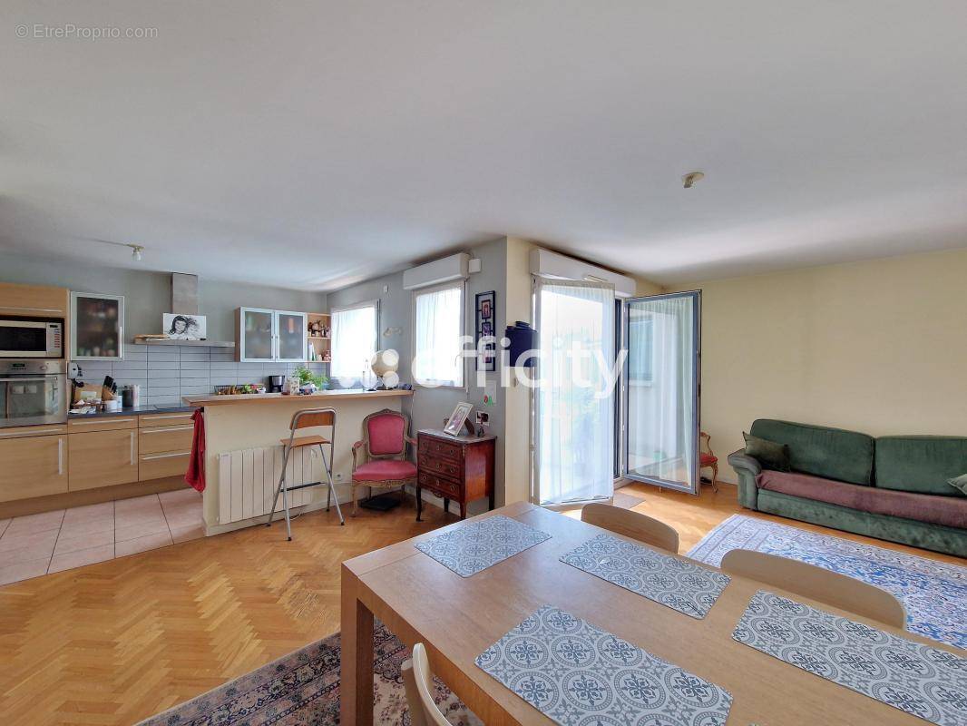 Appartement à ASNIERES-SUR-SEINE