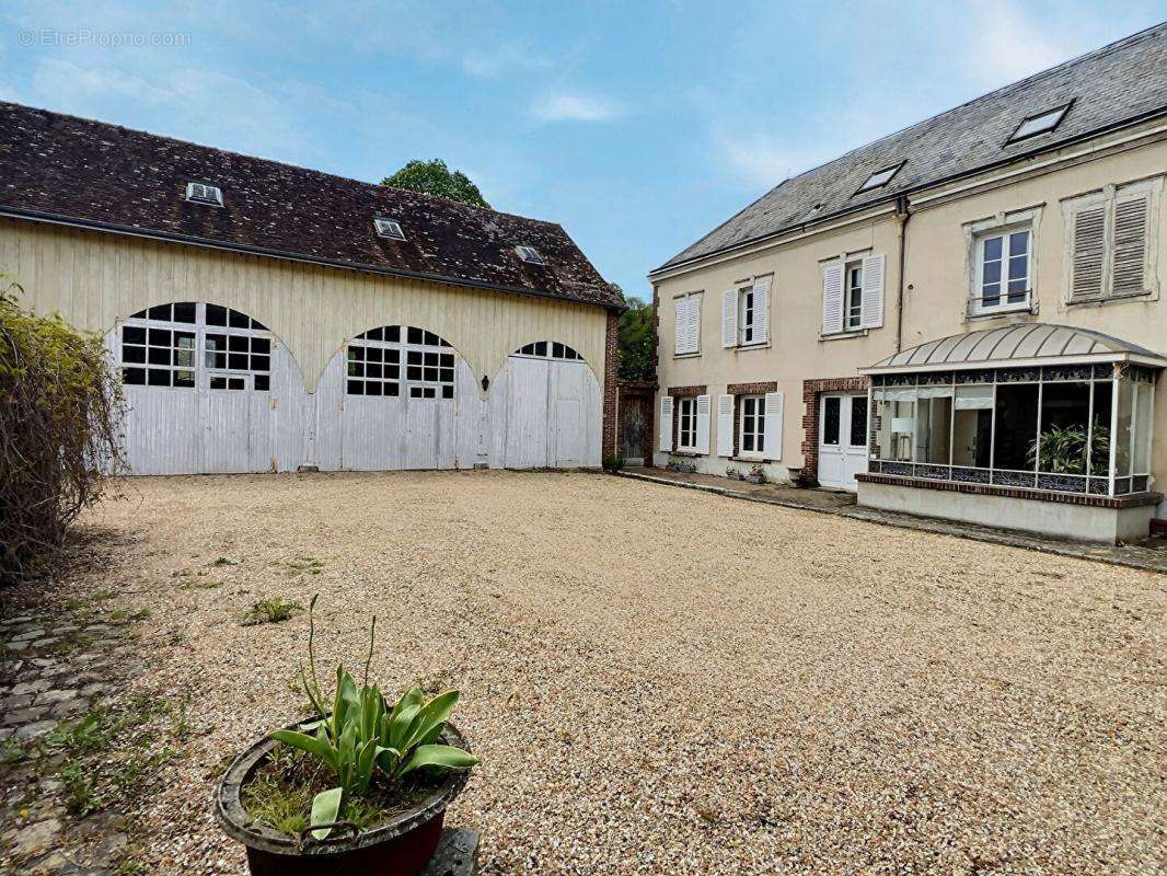 Maison à CHARTRES