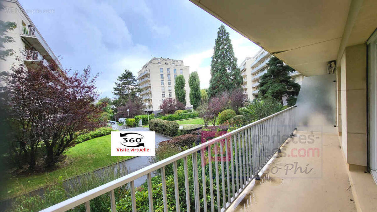 Appartement à VERSAILLES