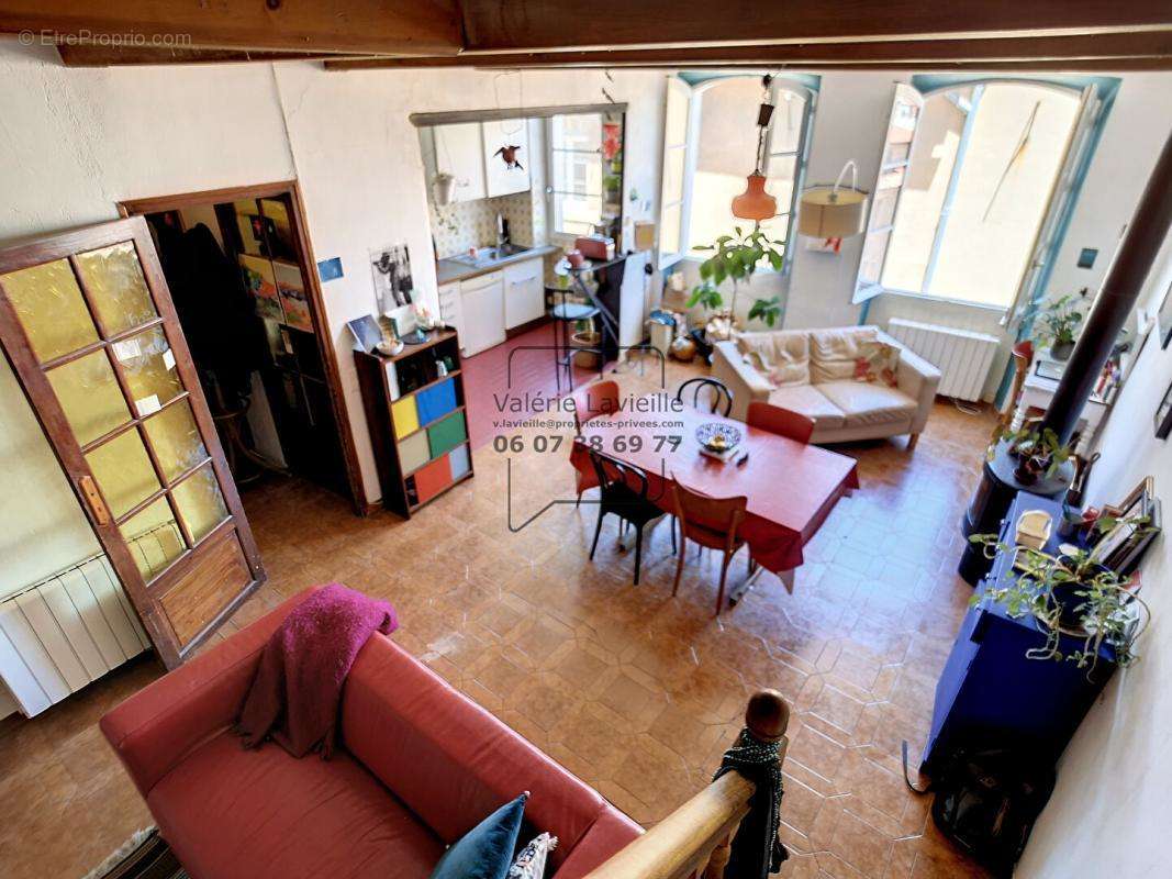 Appartement à MARSEILLE-2E