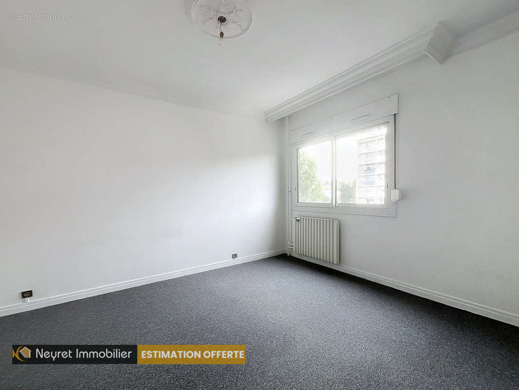 Appartement à LYON-5E