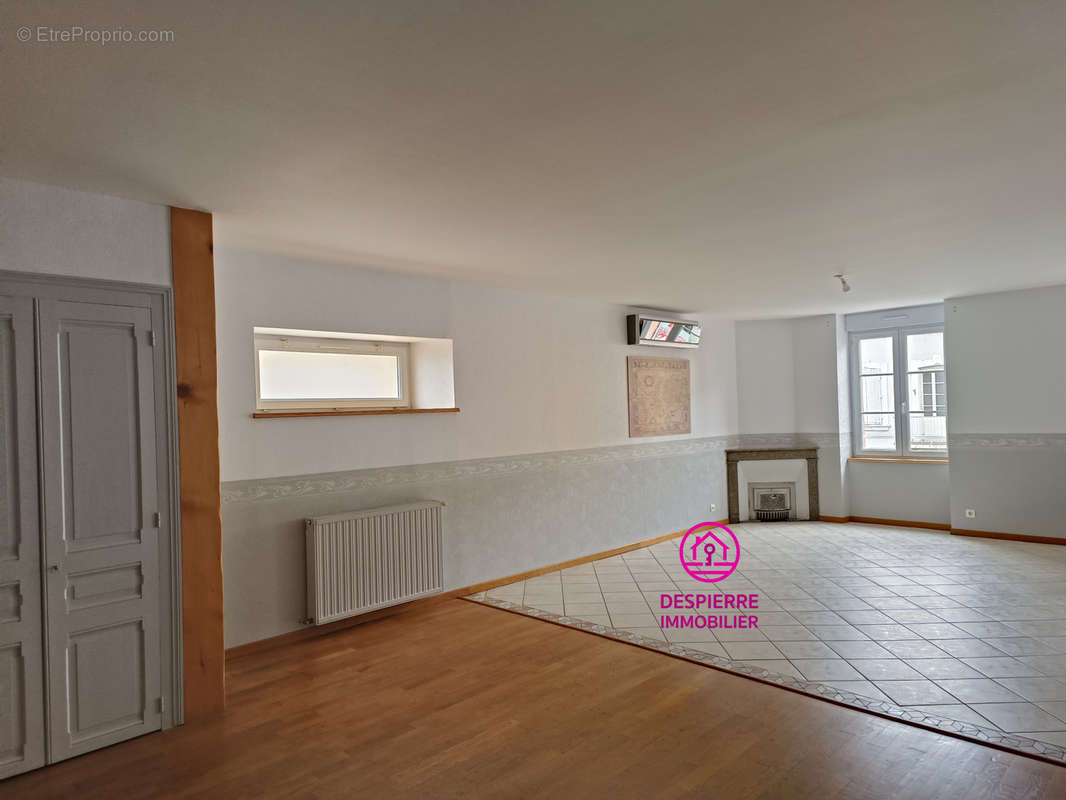 Appartement à SAINT-RAMBERT-D&#039;ALBON