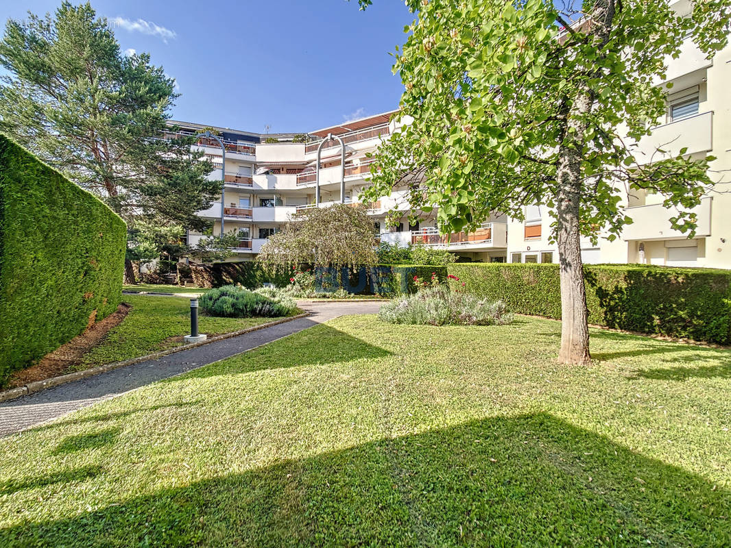 Appartement à FONTAINE-LES-DIJON