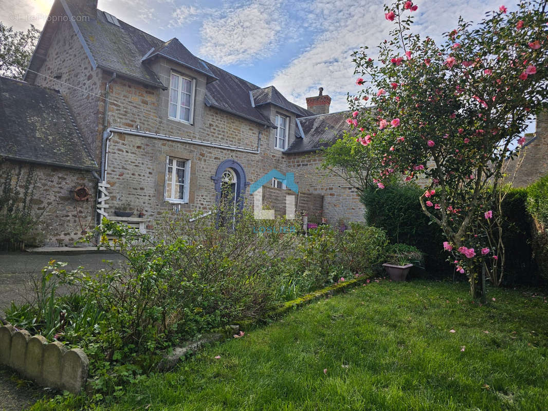 Maison à SARTILLY