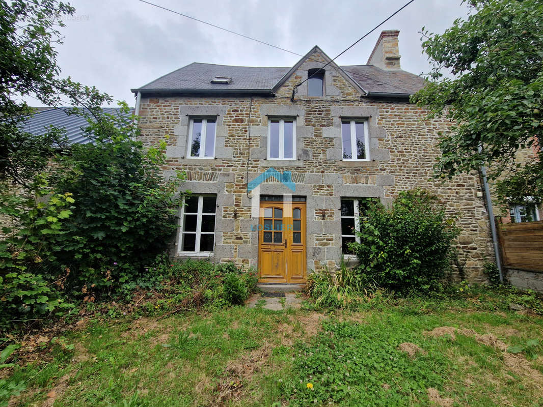 Maison à DRAGEY-RONTHON