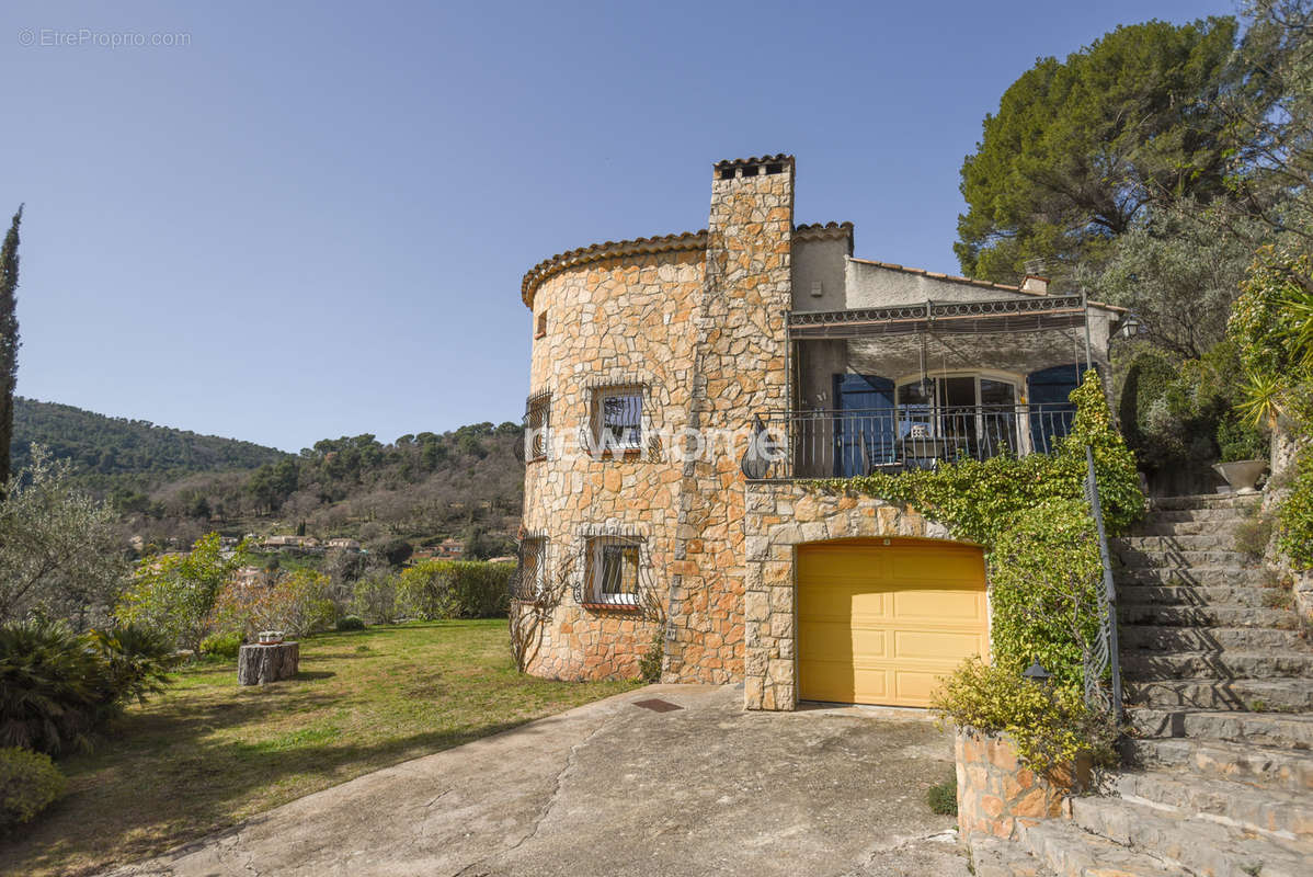 Maison à BARGEMON