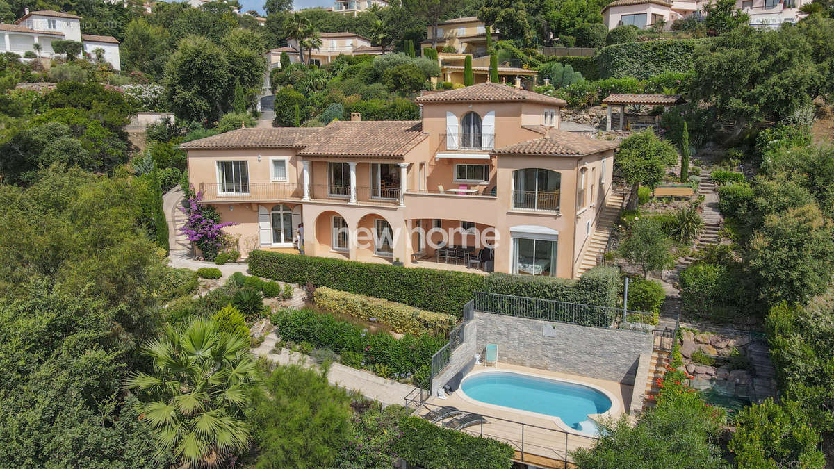 Maison à LES ADRETS-DE-L&#039;ESTEREL