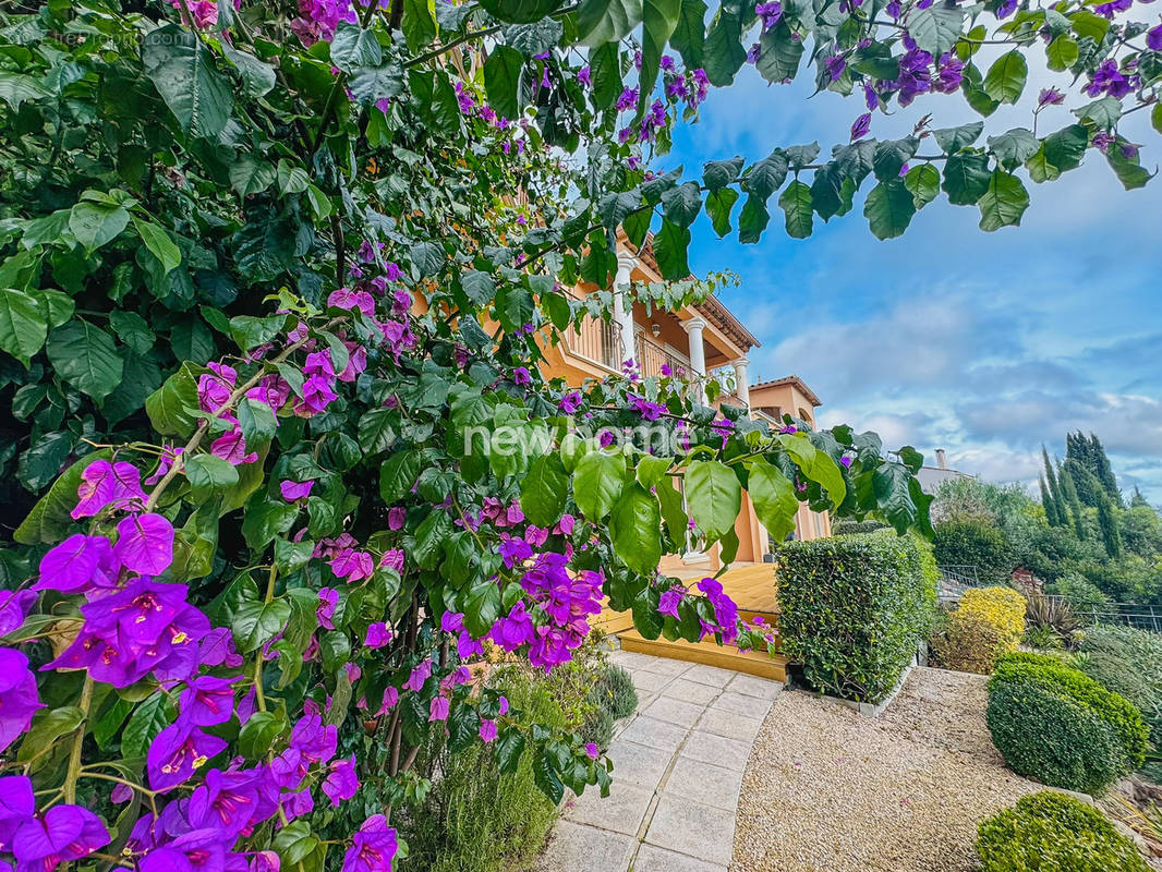 Maison à LES ADRETS-DE-L&#039;ESTEREL