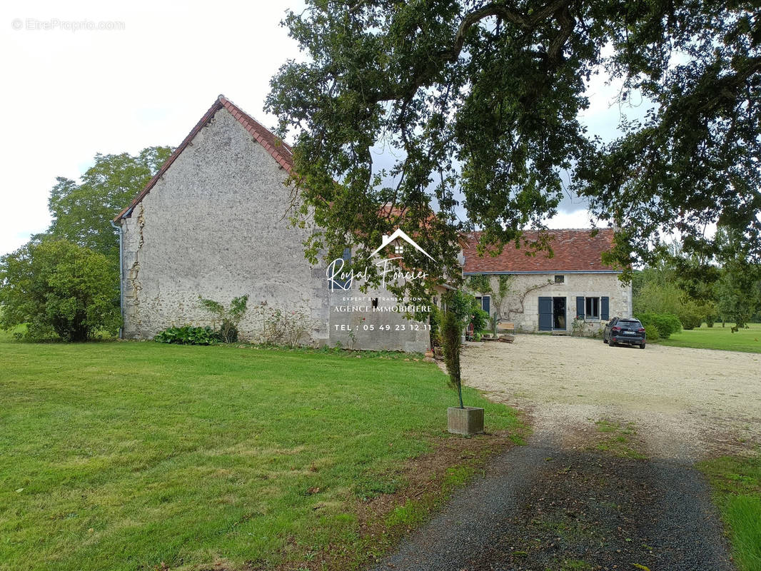 Maison à LOCHES