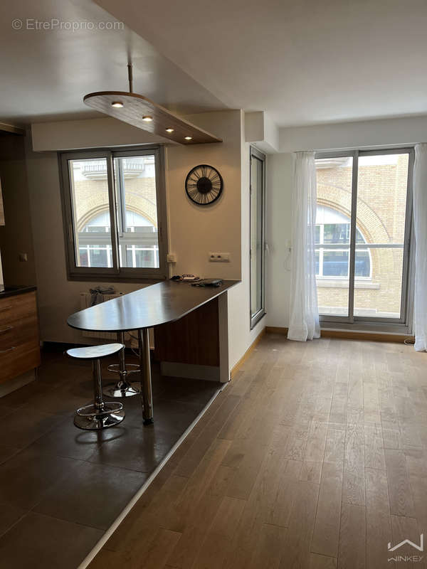 Appartement à LEVALLOIS-PERRET