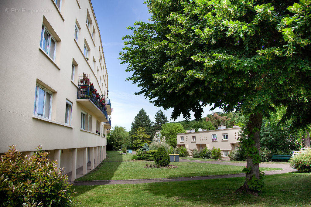 Appartement à BOUGIVAL