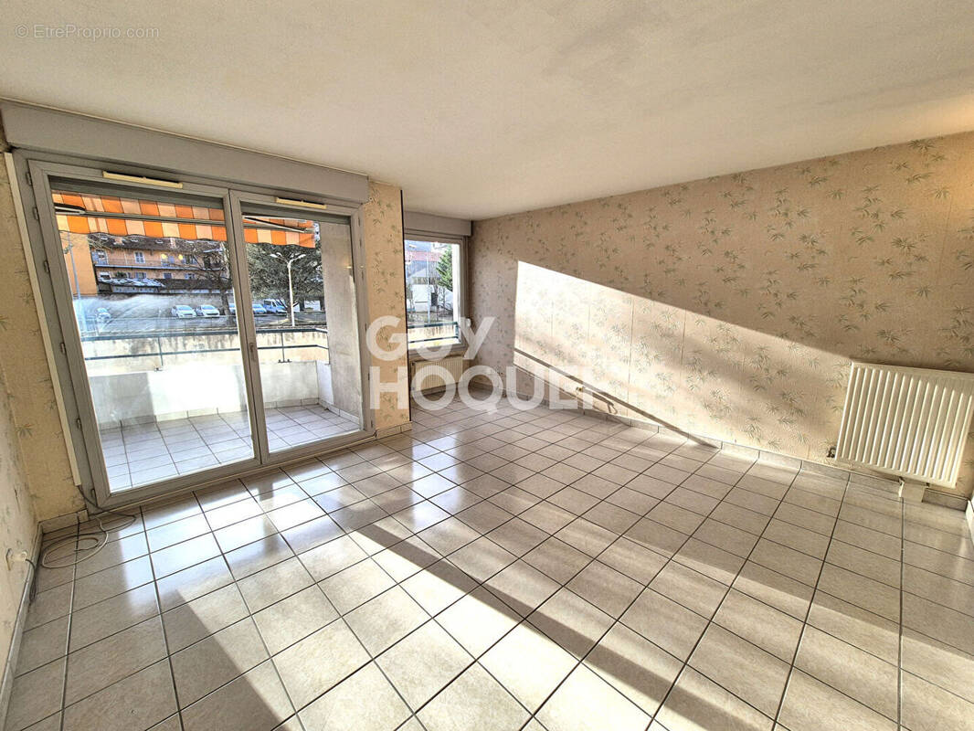 Appartement à OULLINS