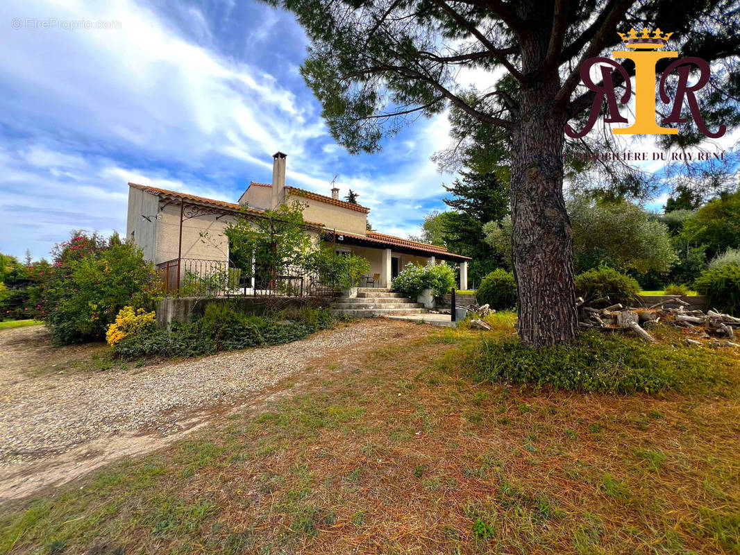 Maison à ARLES