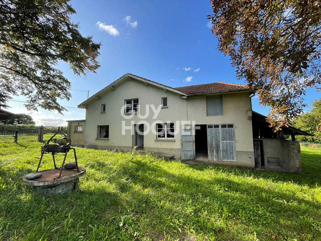 Maison à HAGETMAU