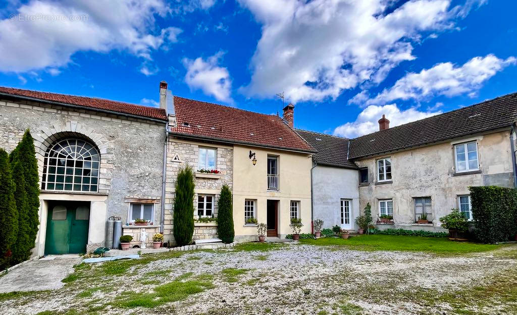 Maison à CHATEAU-THIERRY