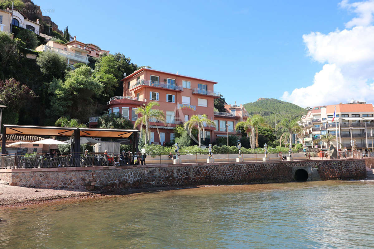 Appartement à THEOULE-SUR-MER