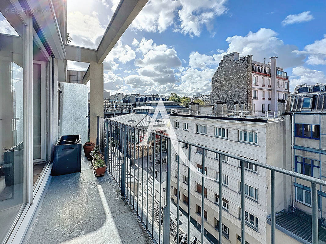 Appartement à PARIS-19E